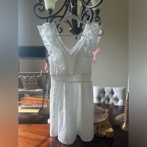 White sleeveless GB dress